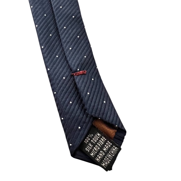 IMANI UOMO Handmade 100% Silk Pointed Skinny Pattern Men's Navy Blue Tie & Hanky - Picture 5 of 7